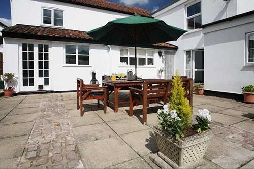 St Edmundsbury B&B Drayton  Dış mekan fotoğraf